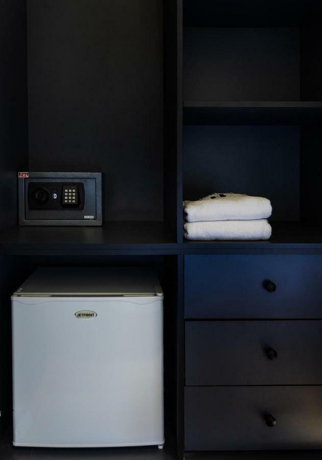 Kalvin Boutique Hotel By Levinsky Market Tel-Aviv Luaran gambar